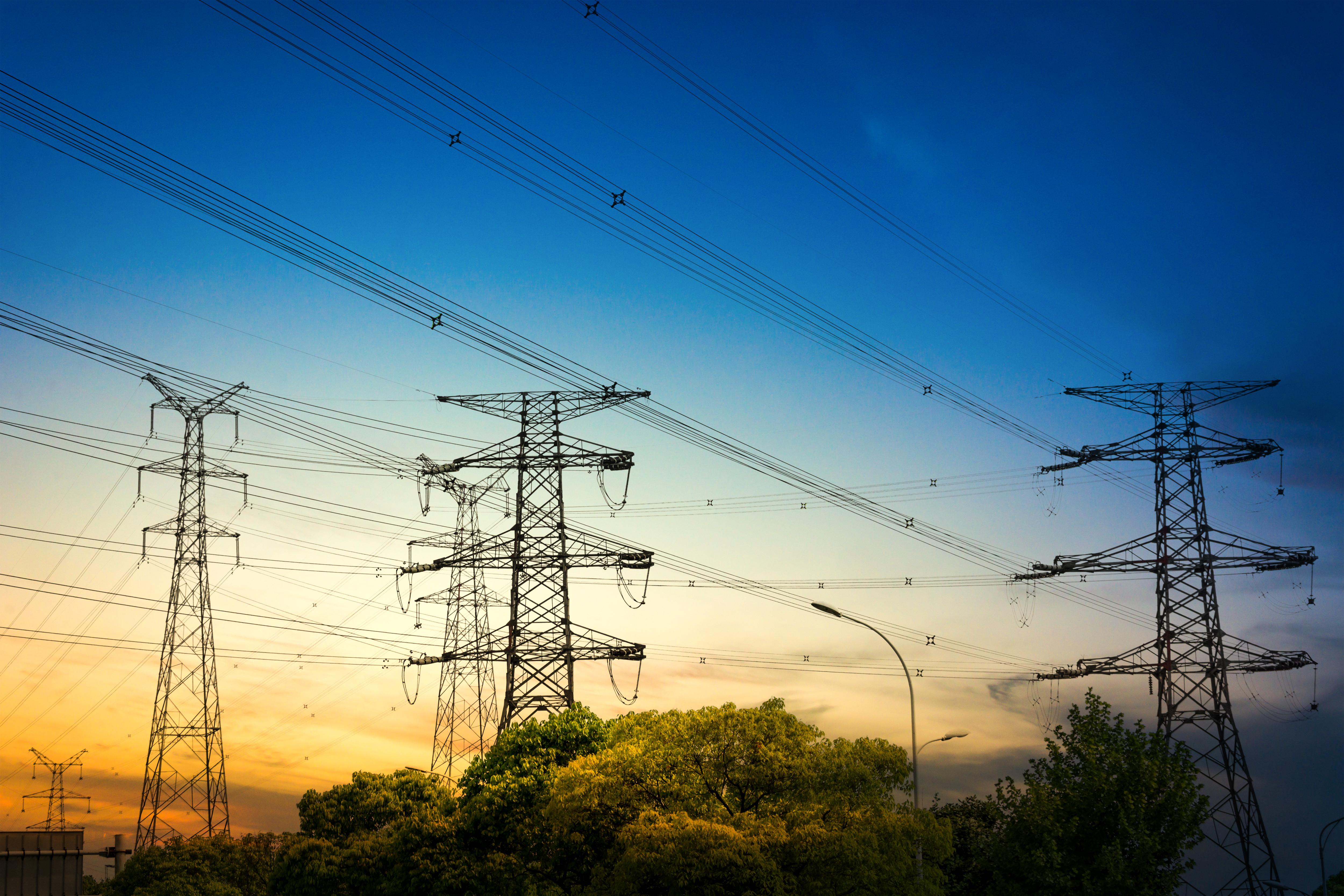 Transmisión y distribución de energía